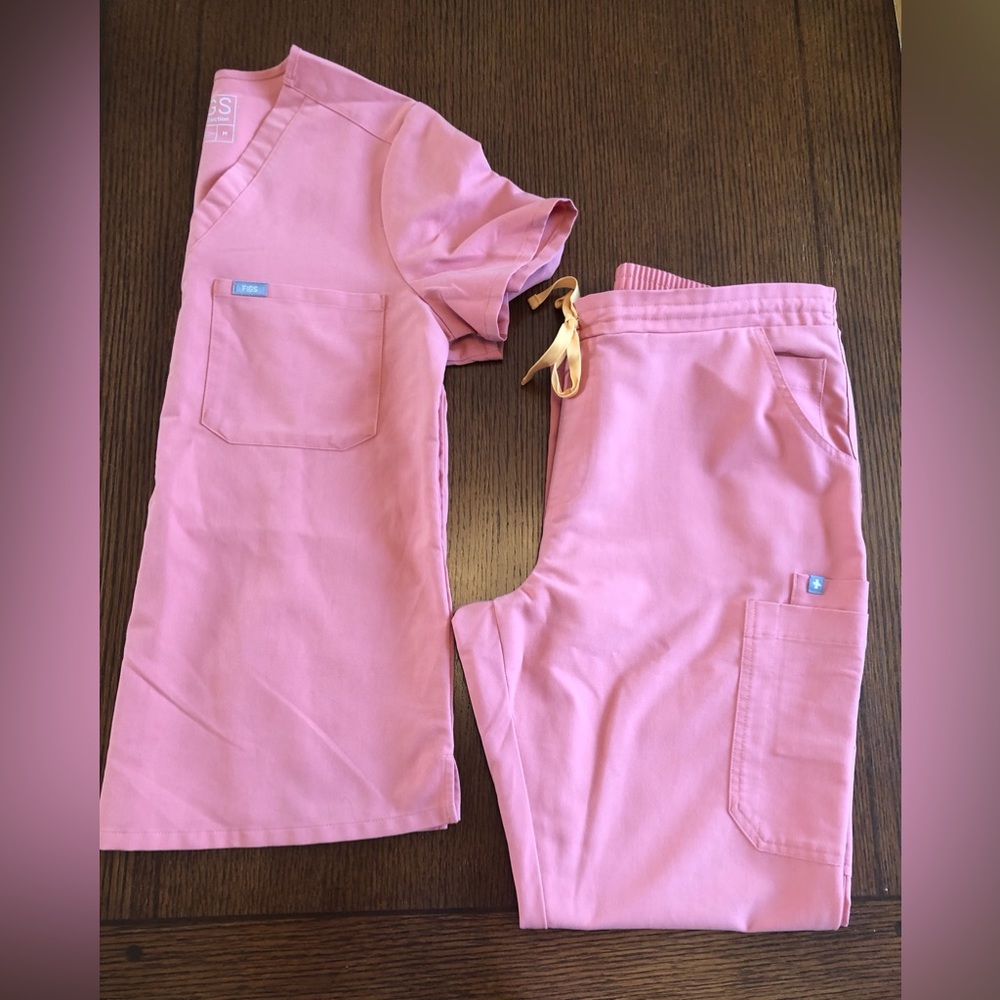 FIGS CORAL